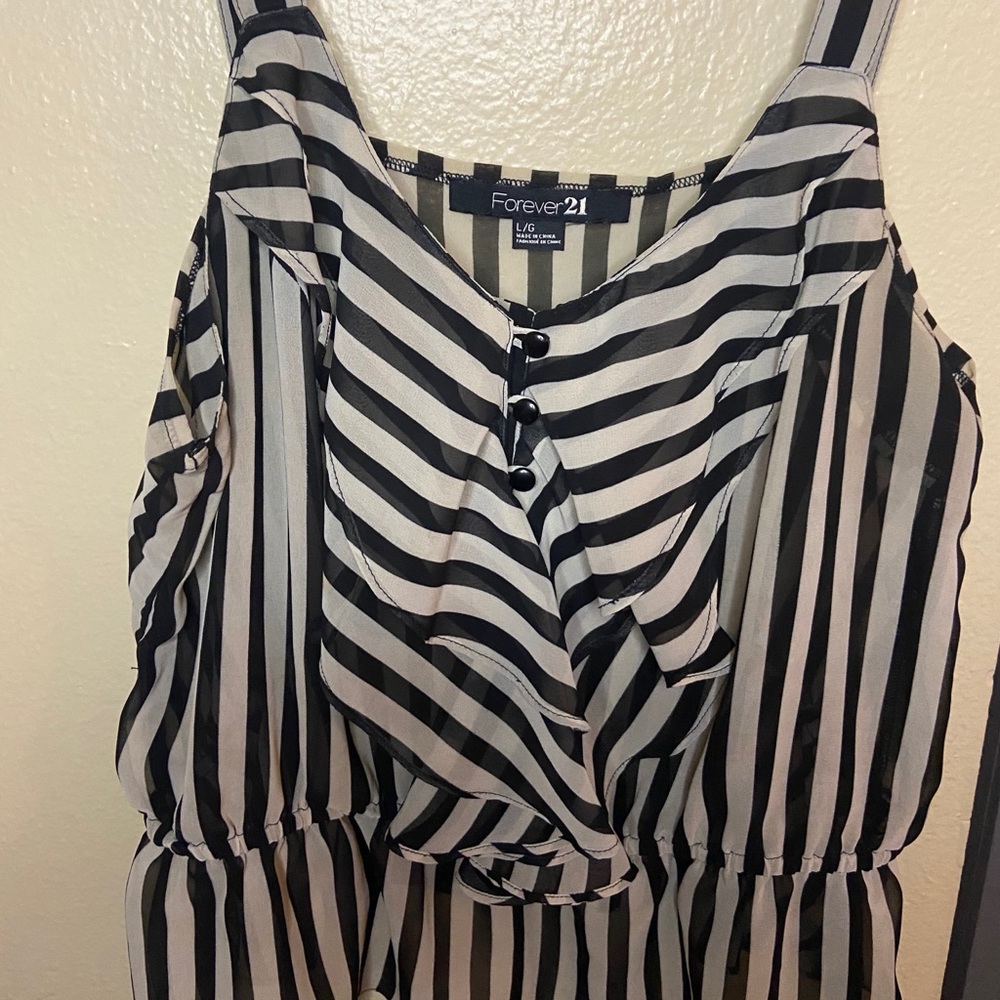 F21 super cute tank